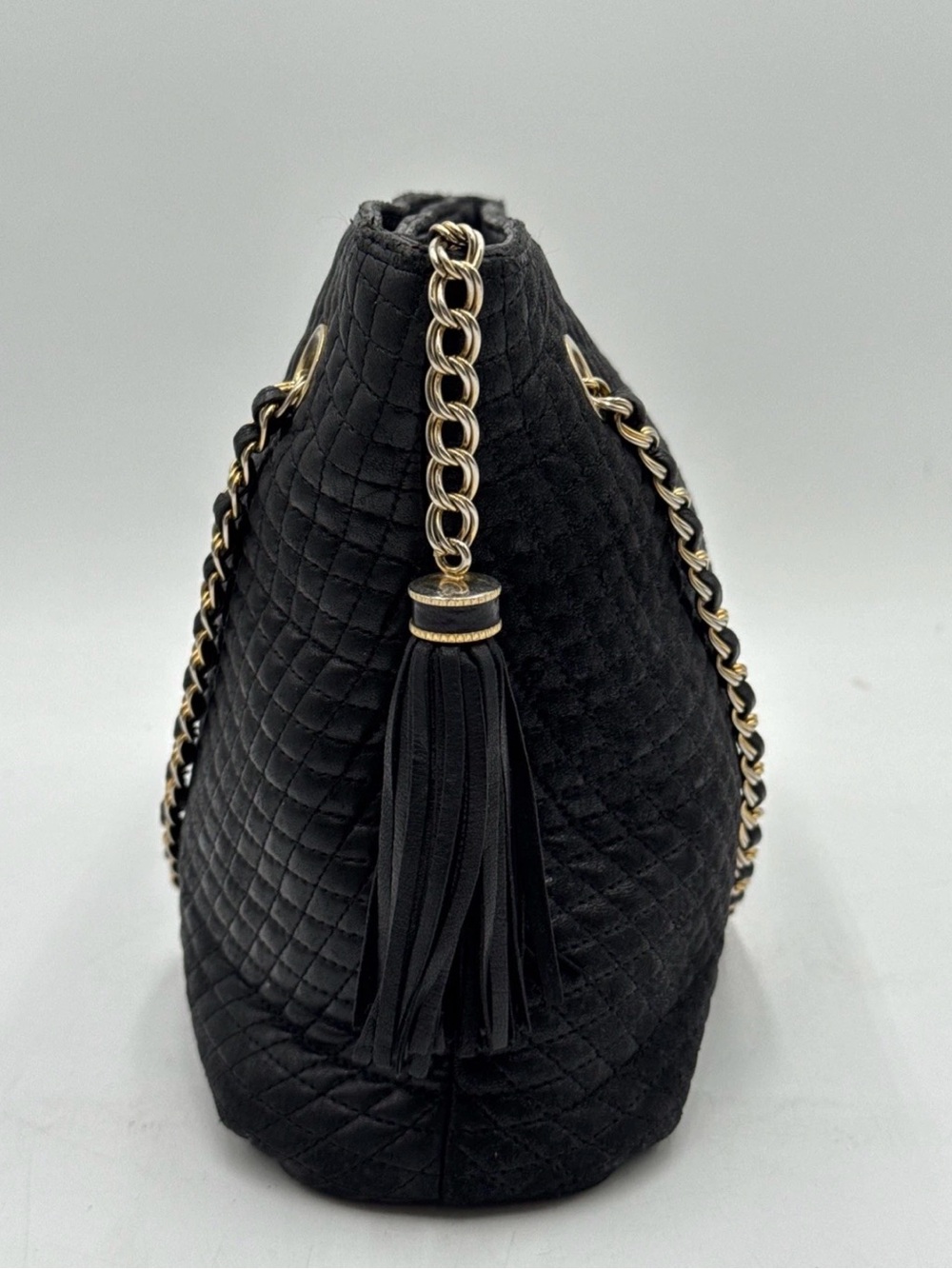 Bally Vintage Black Quilted Leather Shoulder Bag with Gold Chain/Accents EUC - Picture 3 of 16